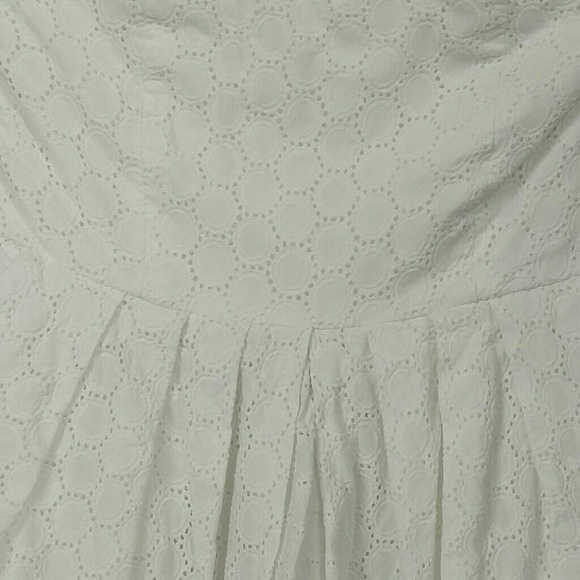 GAP strapless eyelet dress with pockets - Picture 3 of 5